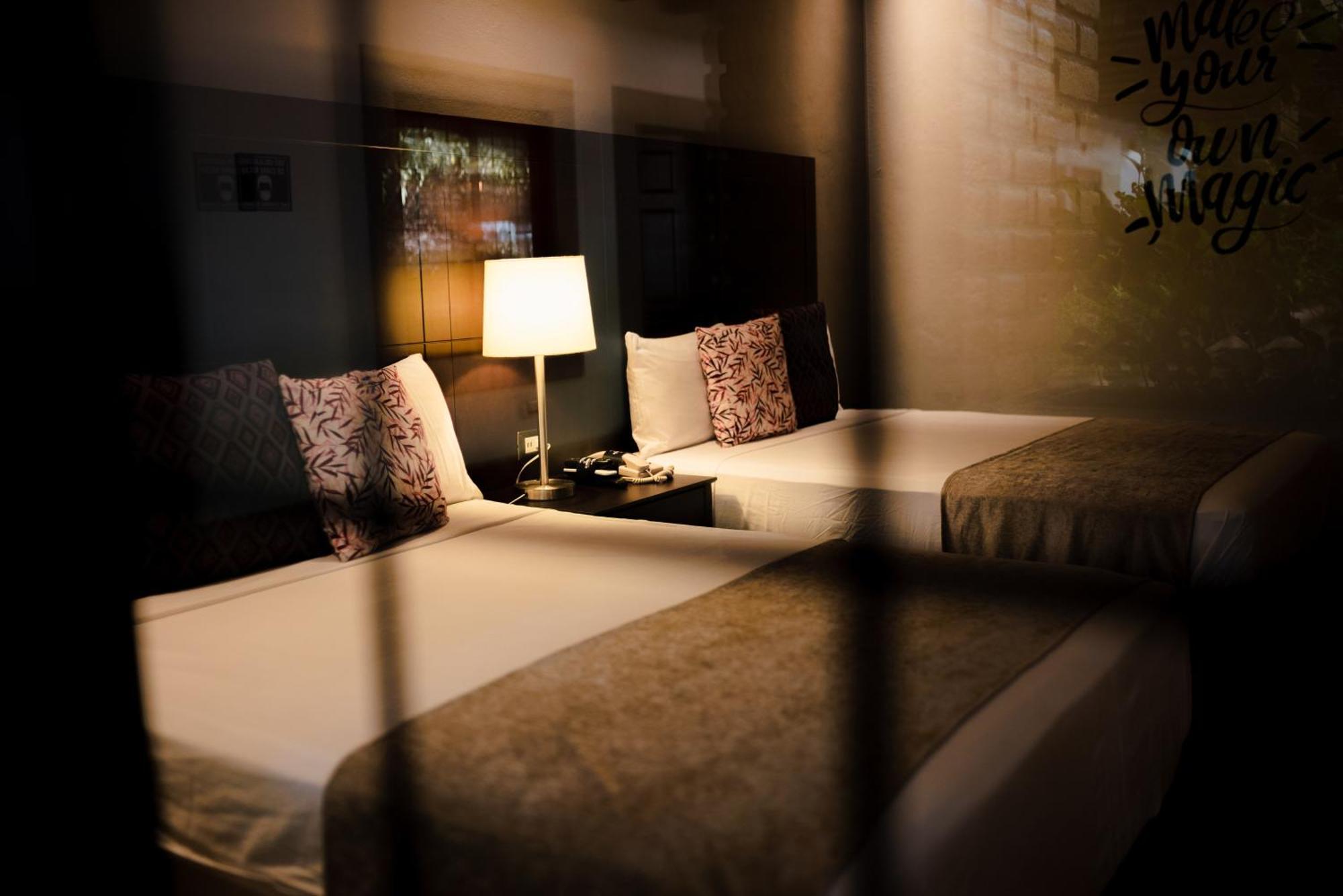 Punto Madero Hotel & Plaza Mocorito Exterior photo