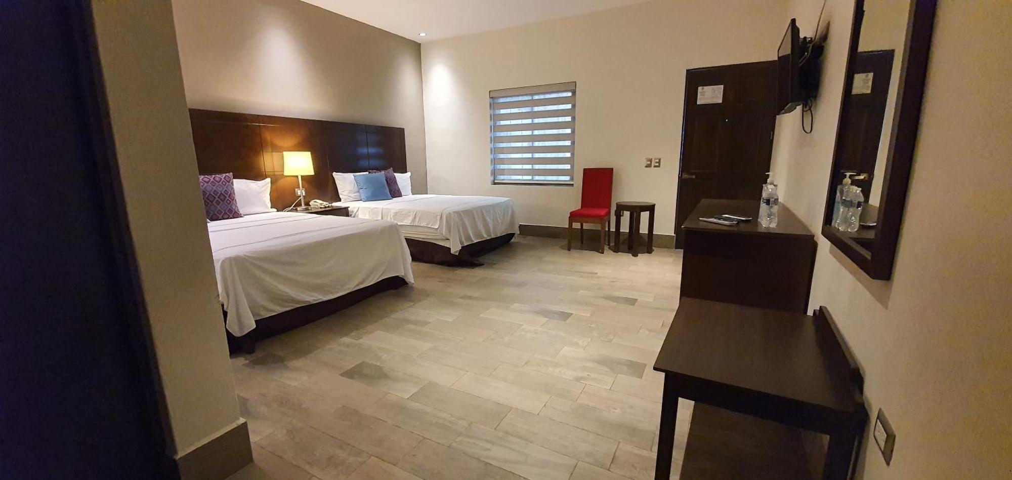 Punto Madero Hotel & Plaza Mocorito Exterior photo