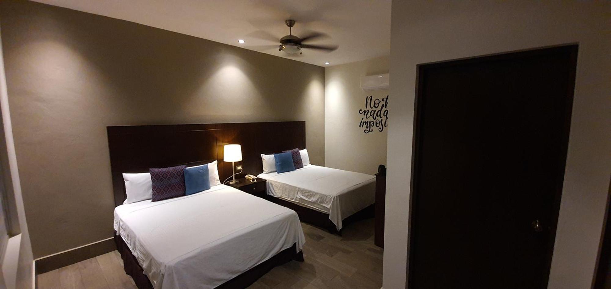 Punto Madero Hotel & Plaza Mocorito Exterior photo
