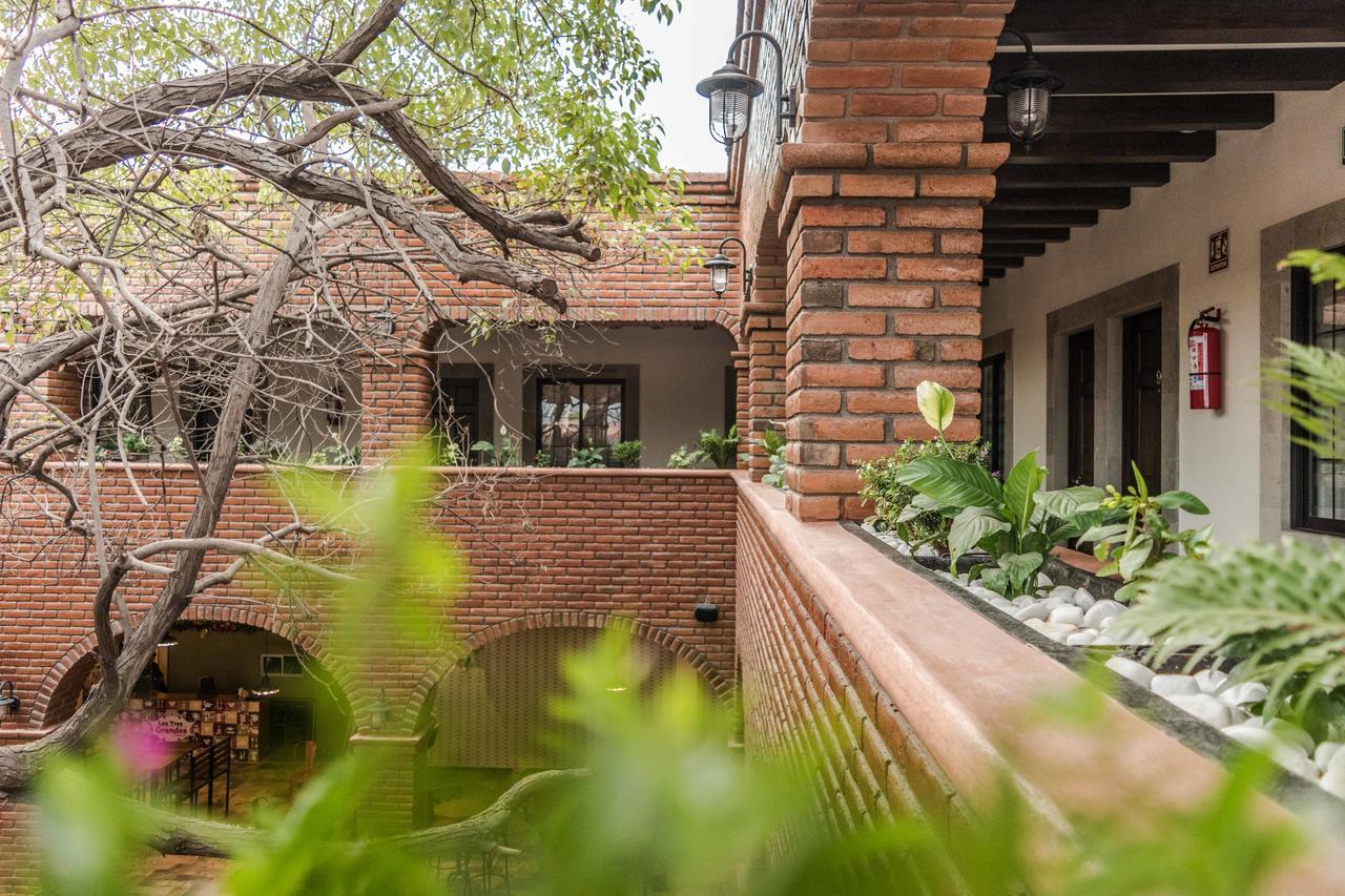 Punto Madero Hotel & Plaza Mocorito Exterior photo